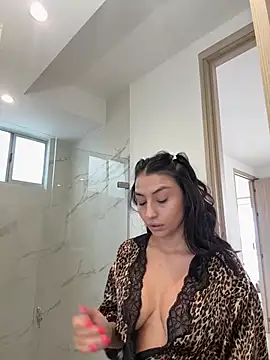 Snapshot of Gia_Ferh chatting on June 7, 2026, 4:45 pm Gia Ferh online show from June 7, 2026, 4:45 pm