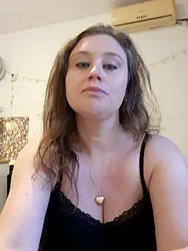 Saraporca30 online show from December 22, 2025, 2:06 pm