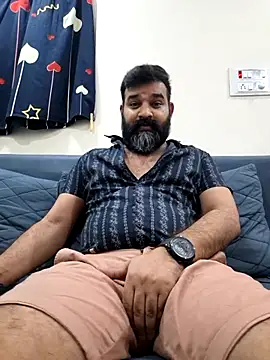 Snapshot of Fun_Guuy chatting on June 16, 2026, 5:02 pm Fun Guuy online show from June 16, 2026, 5:02 pm