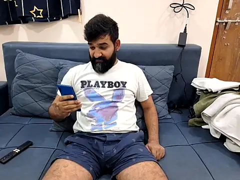 Fun Guuy online show from September 29, 2025, 9:27 am