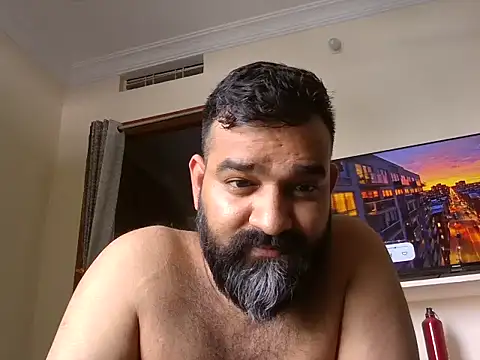 Snapshot of Fun_Guuy chatting on May 11, 2026, 9:32 am Fun Guuy online show from May 11, 2026, 9:32 am