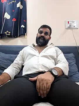 Fun Guuy online show from April 5, 2026, 3:35 am