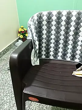 Snapshot of Saroj-Shah chatting on January 18, 2026, 1:03 pm Saroj-Shah online show from January 18, 2026, 1:03 pm