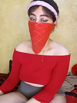 Lalou online show from December 5, 2024, 2:06 pm