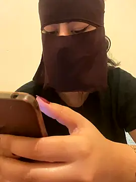 Lalou online show from October 1, 2025, 11:36 am