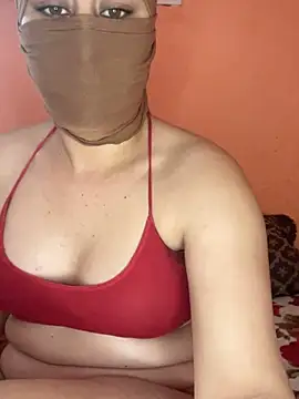 Lalou online show from April 5, 2026, 3:40 pm