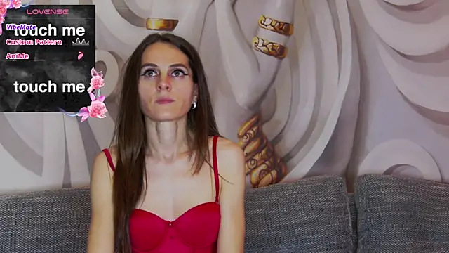 hailey peach online show from November 13, 2025, 6:01 pm