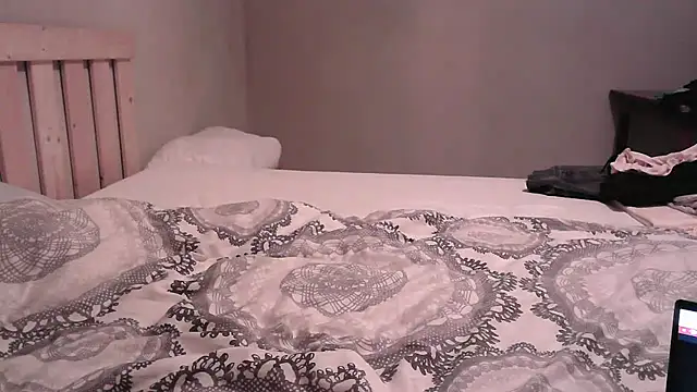 33  Max online show from December 28, 2024, 8:36 pm