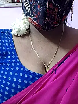 Snapshot of mallu-sumi chatting on July 20, 2026, 7:16 pm mallu-sumi online show from July 20, 2026, 7:16 pm