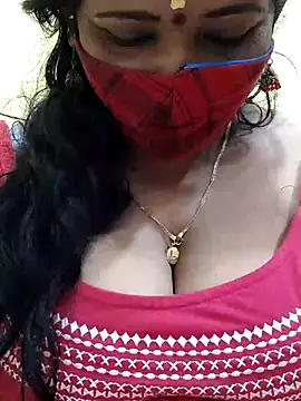 mallu-sumi online show from March 14, 2025, 5:02 pm