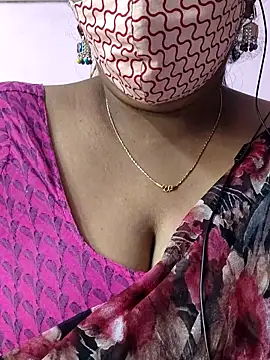 mallu-sumi online show from December 18, 2025, 5:12 am