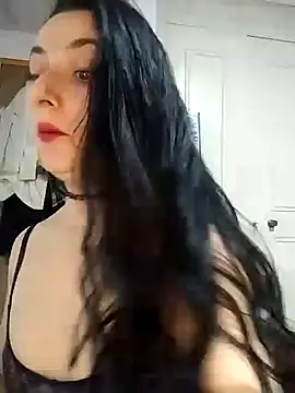 amellie ros online show from February 17, 2025, 9:21 pm