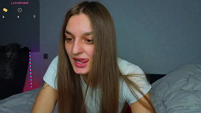stacy sexylips online show from August 9, 2026, 9:10 pm