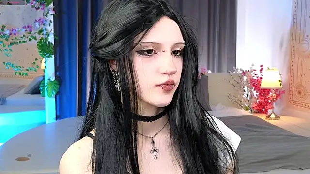 dark vamp  online show from March 4, 2025, 1:17 pm