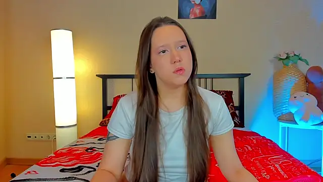 Mira Karter online show from May 31, 2026, 3:23 am