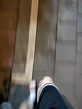 Yang 1069 online show from October 18, 2025, 10:17 am