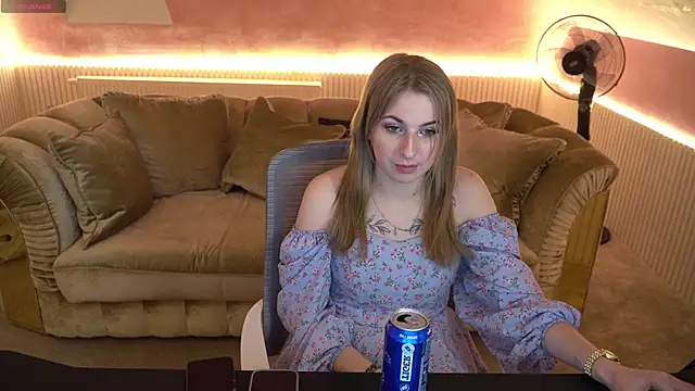 Snapshot of Inessa_Song chatting on November 28, 2025, 12:11 am Inessa Song online show from November 28, 2025, 12:11 am