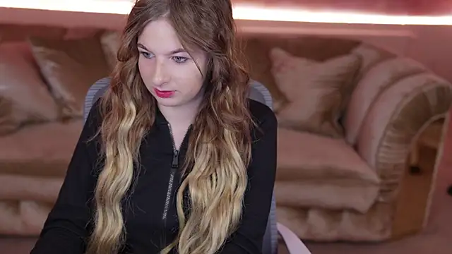 Snapshot of Inessa_Song chatting on March 19, 2025, 11:50 am Inessa Song online show from March 19, 2025, 11:50 am