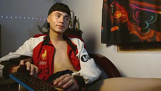 Im juanda online show from December 13, 2024, 8:37 pm