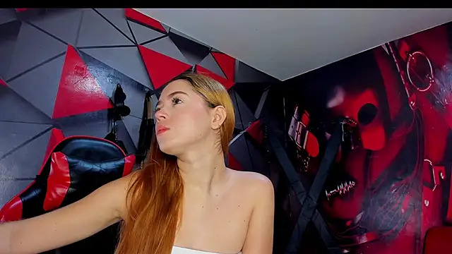 Hana and Zeta online show from February 3, 2026, 12:21 pm