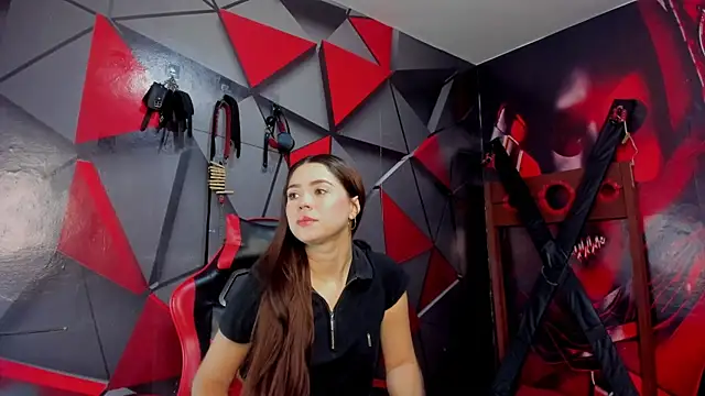 Hana and Zeta online show from September 30, 2025, 12:11 pm