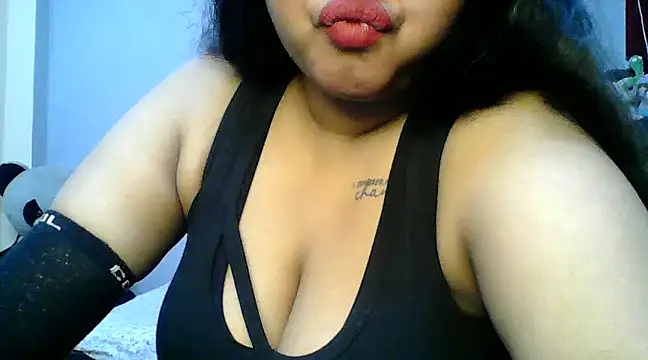 Your-love-12 online show from February 6, 2025, 6:56 pm