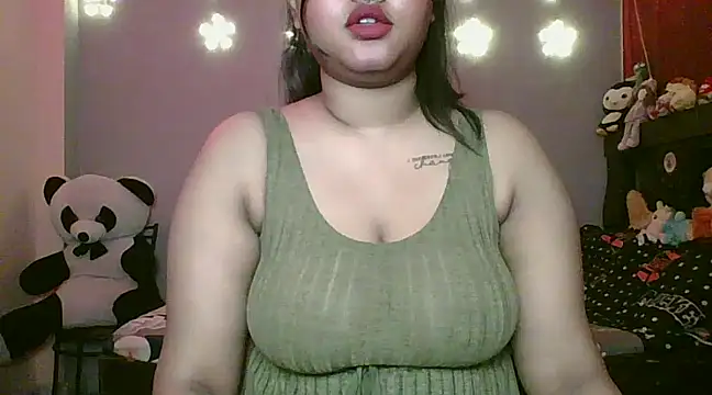 Your-love-12 online show from February 17, 2025, 1:22 pm