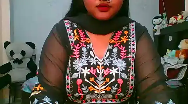 Your-love-12 online show from February 4, 2025, 3:00 am