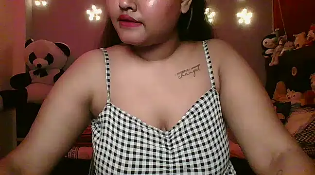 Your-love-12 online show from February 28, 2025, 3:04 pm