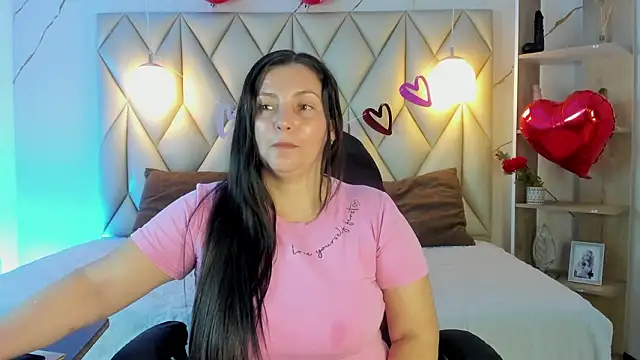 angelswets online show from February 17, 2026, 1:41 pm