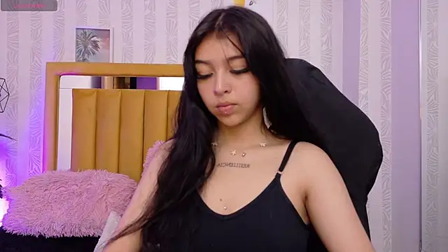 pettit courtny online show from September 18, 2025, 9:07 pm