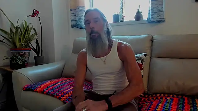 Snapshot of mindphu_k chatting on December 16, 2025, 9:19 pm mindphu k online show from December 16, 2025, 9:19 pm