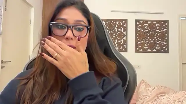 GoddessAnna online show from November 26, 2025, 6:08 pm