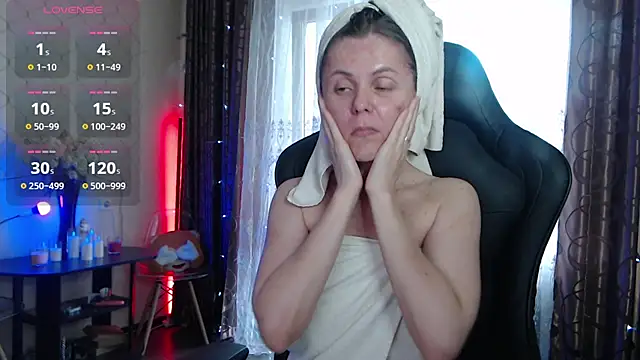 JessieOMays online show from May 28, 2026, 3:03 am