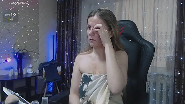 JessieOMays online show from January 18, 2025, 7:49 am