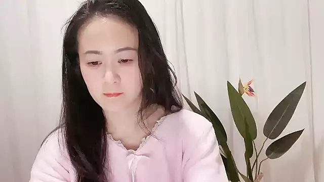 fanfan-FF online show from February 28, 2025, 3:48 pm