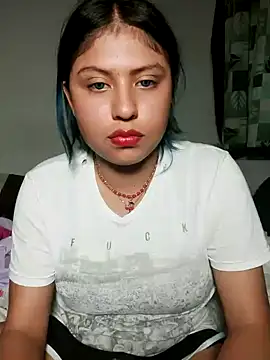 azulzulix online show from September 19, 2025, 2:15 am