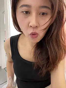 Liliya-77 online show from April 12, 2026, 7:11 am