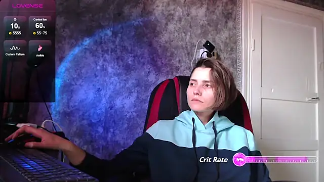 womanstrong78 online show from September 24, 2025, 5:47 am