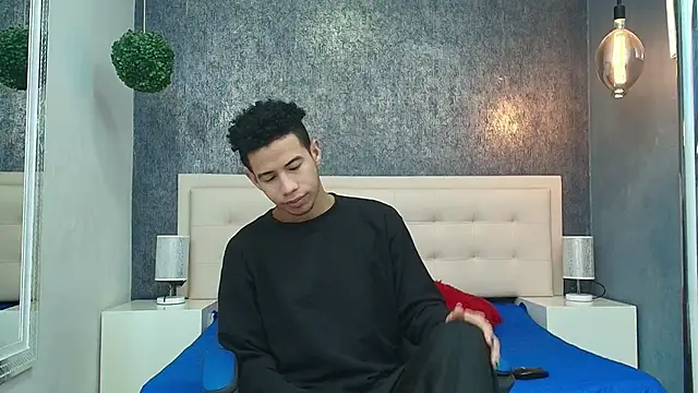 Erick Zhimerman online show from April 8, 2026, 12:17 pm