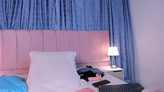 x milu online show from March 13, 2025, 11:27 pm