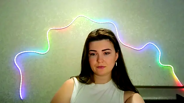 Snapshot of SeductiveTati chatting on October 16, 2025, 9:45 pm SeductiveTati online show from October 16, 2025, 9:45 pm