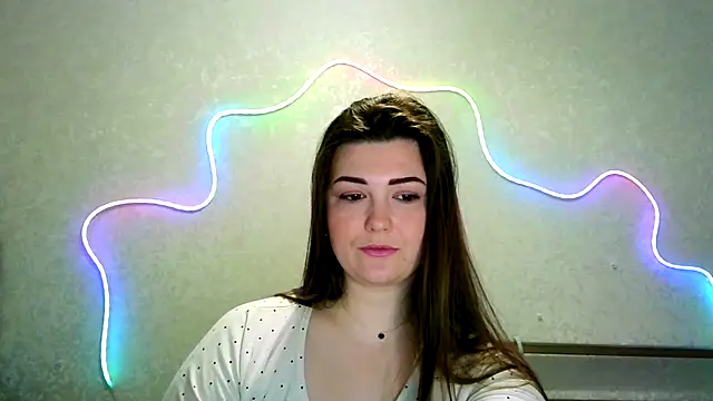 Snapshot of SeductiveTati chatting on October 22, 2025, 9:03 pm SeductiveTati online show from October 22, 2025, 9:03 pm