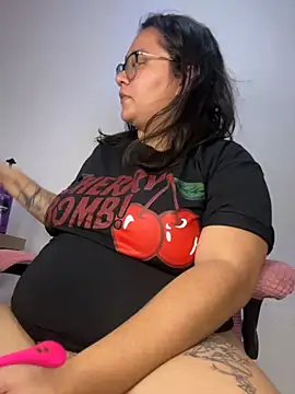 CinnamonCookiez online show from September 26, 2025, 4:19 am