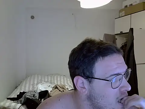 dadafla34 online show from December 14, 2024, 4:56 am