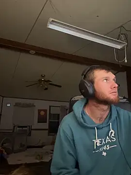 dcockell online show from October 27, 2025, 6:14 am