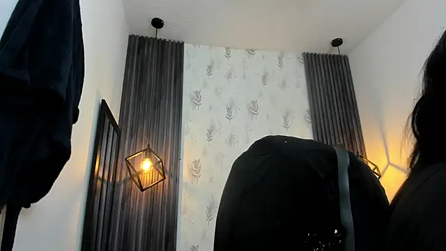 brigittemiller online show from November 5, 2025, 3:59 pm