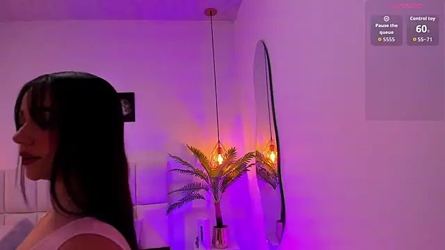 zoe rivers online show from September 11, 2025, 11:27 pm