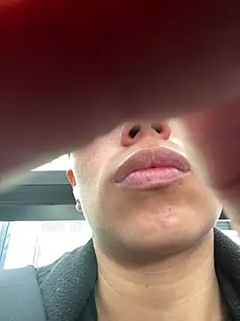 lilith-deveraux online show from March 20, 2025, 12:32 pm