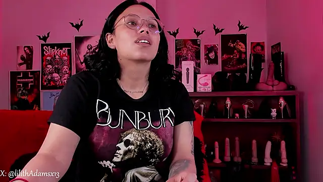 lilith-deveraux online show from March 2, 2026, 2:35 pm